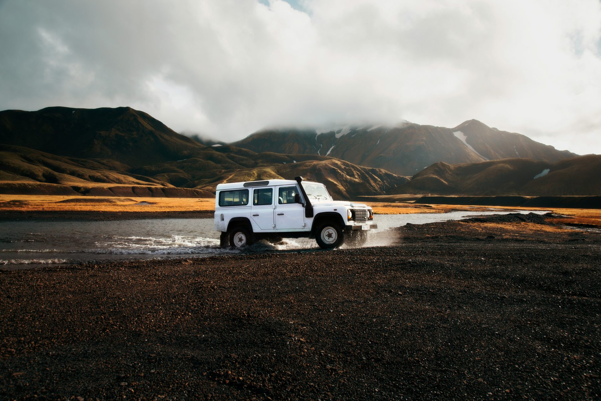 rent a car deals in dubai