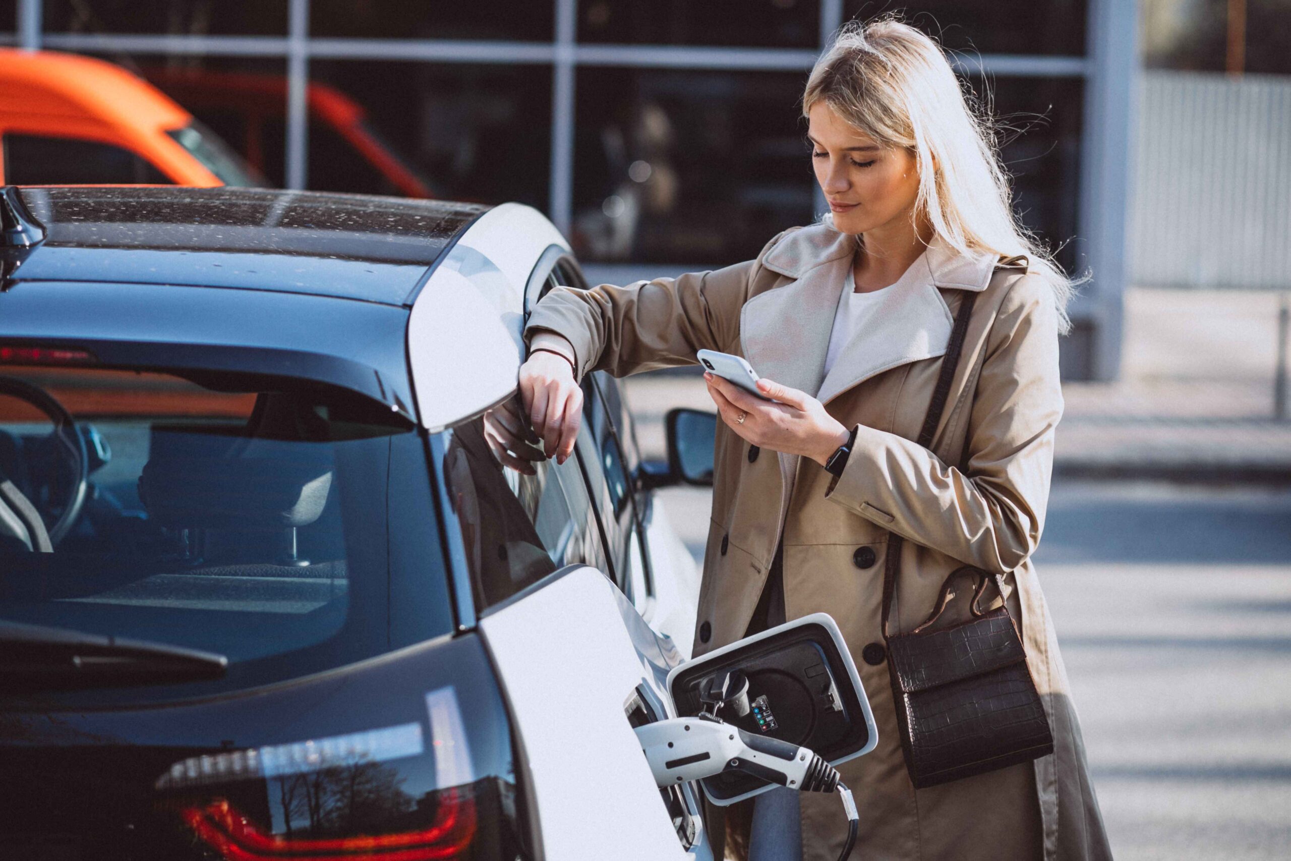 Best Fuel-Efficient Cars For Monthly Car Lease Dubai